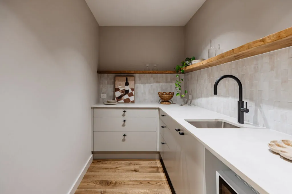 Kitchen15 Arkana close custom new build by Walkom Constructions