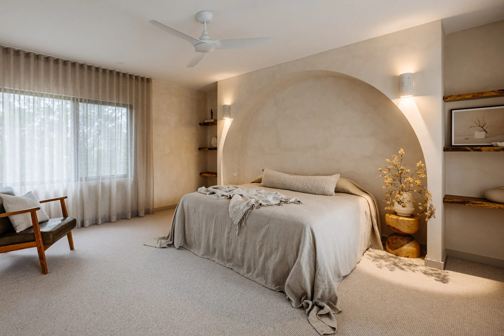 Master suite 15 Arkana close custom new build by Walkom Constructions